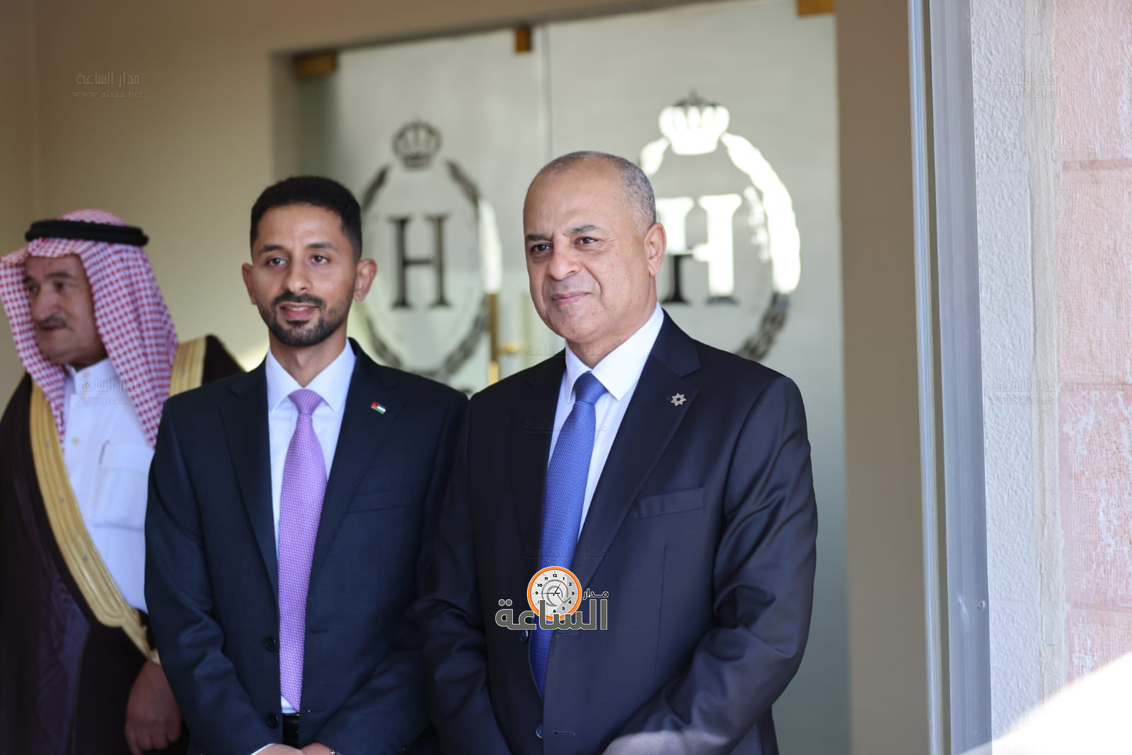 Madar Al-Saa Images 0.7824504197712449