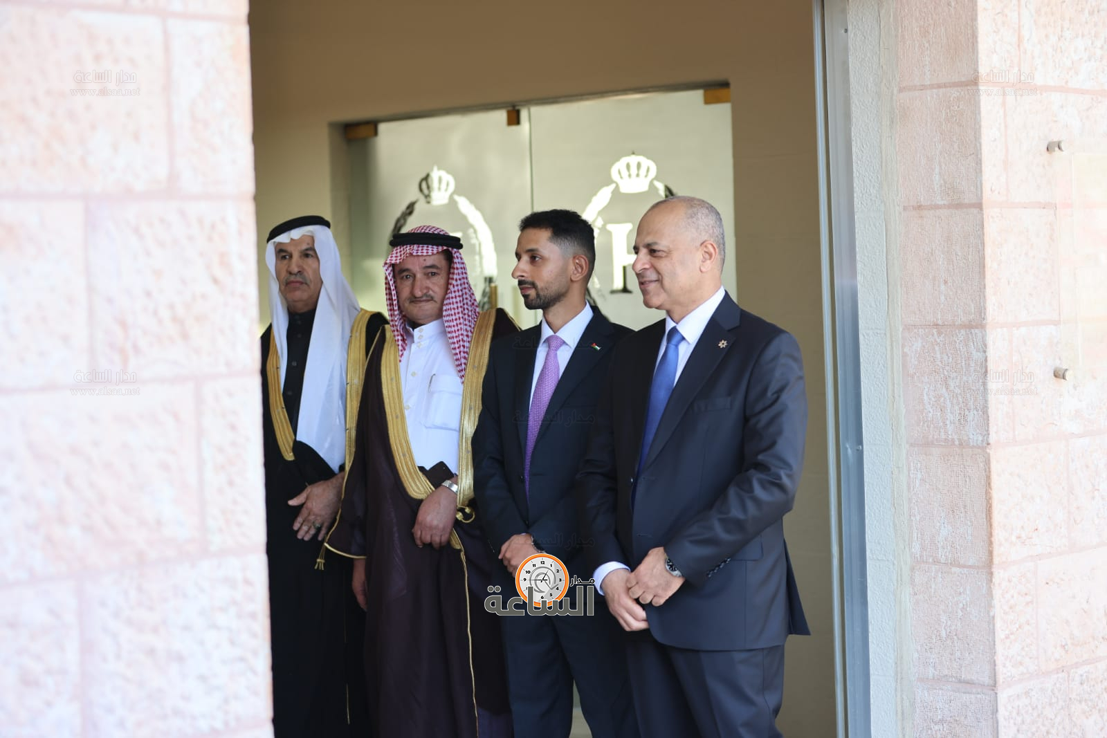 Madar Al-Saa Images 0.45514135533653466