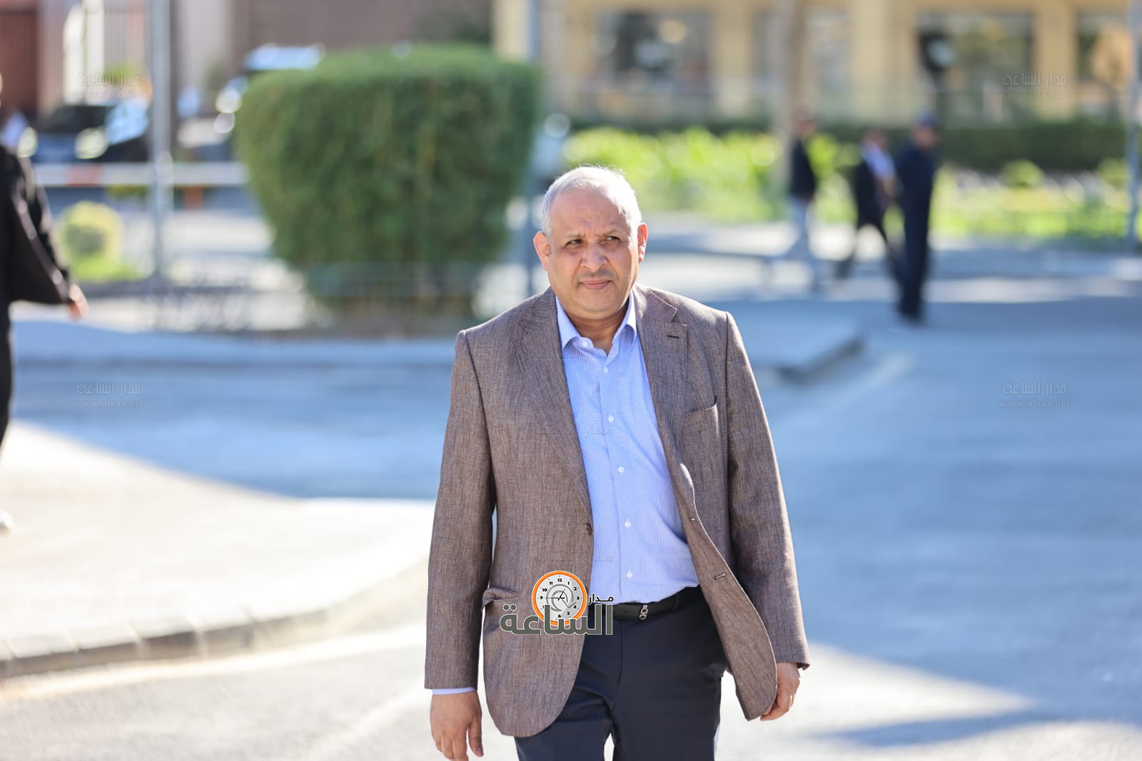 Madar Al-Saa Images 0.3568144254304506