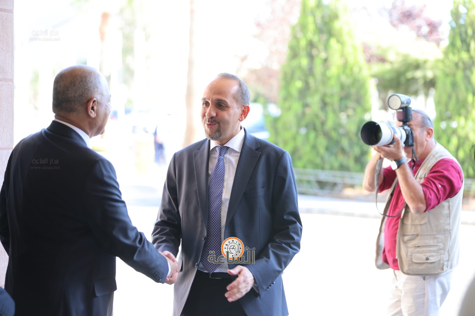 Madar Al-Saa Images 0.5222936810866025