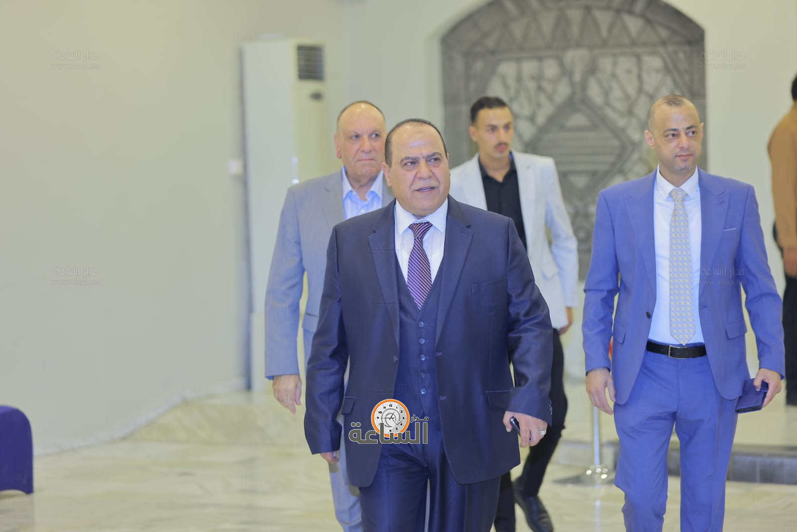 Madar Al-Saa Images 0.2053260448441332