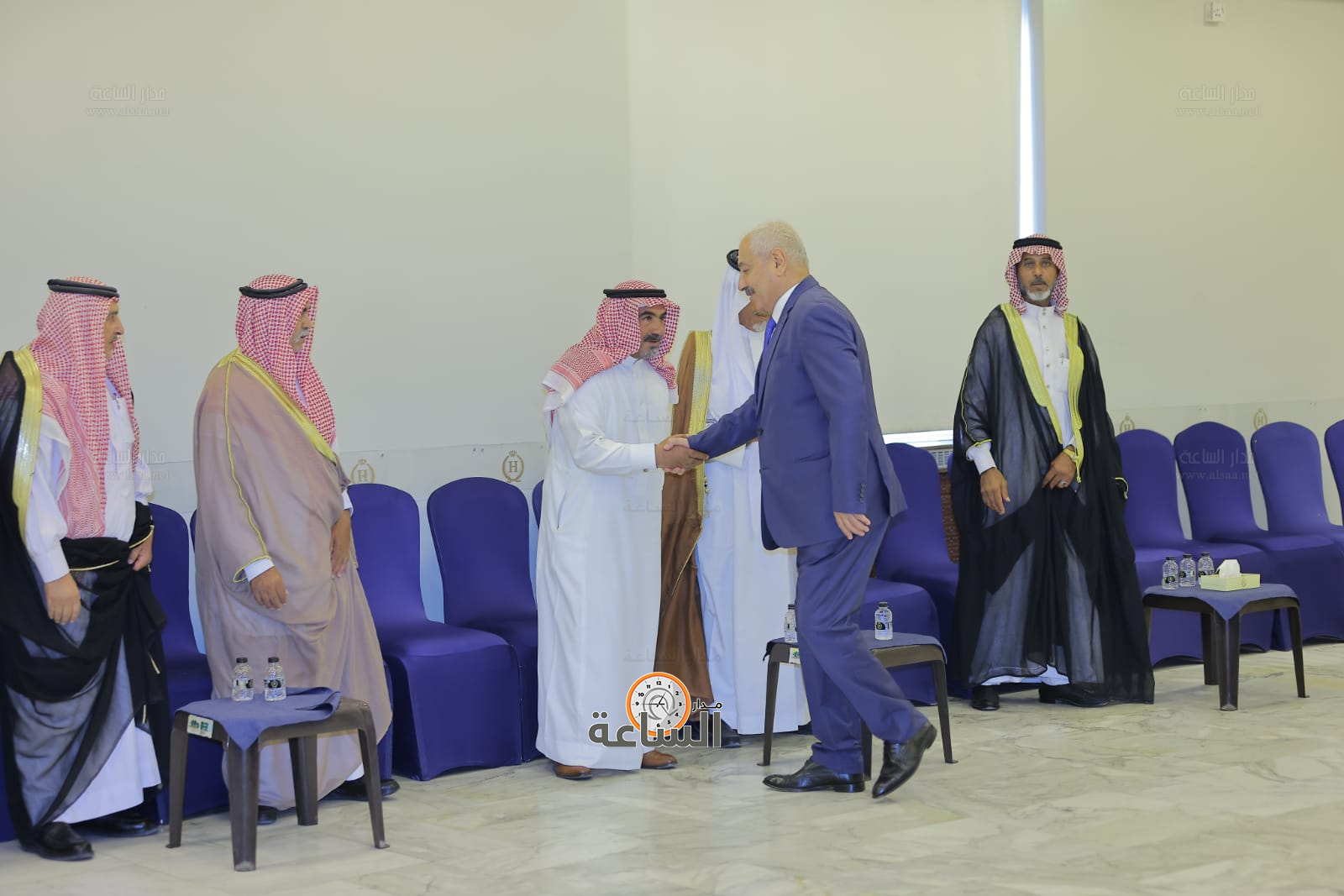 Madar Al-Saa Images 0.5444804112971092