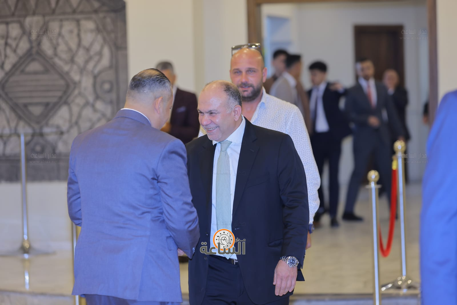 Madar Al-Saa Images 0.5110223157770785