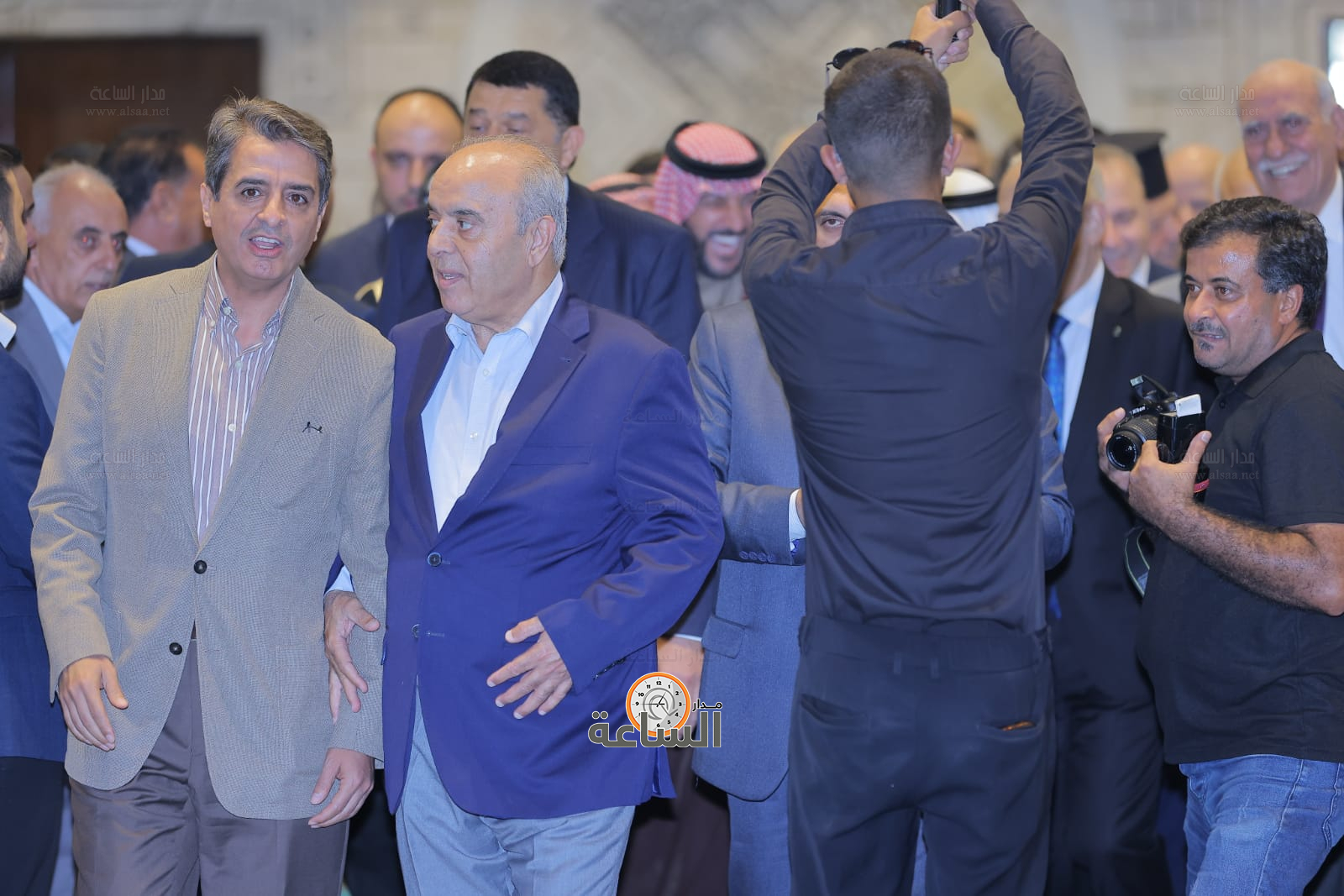 Madar Al-Saa Images 0.21813156847113457