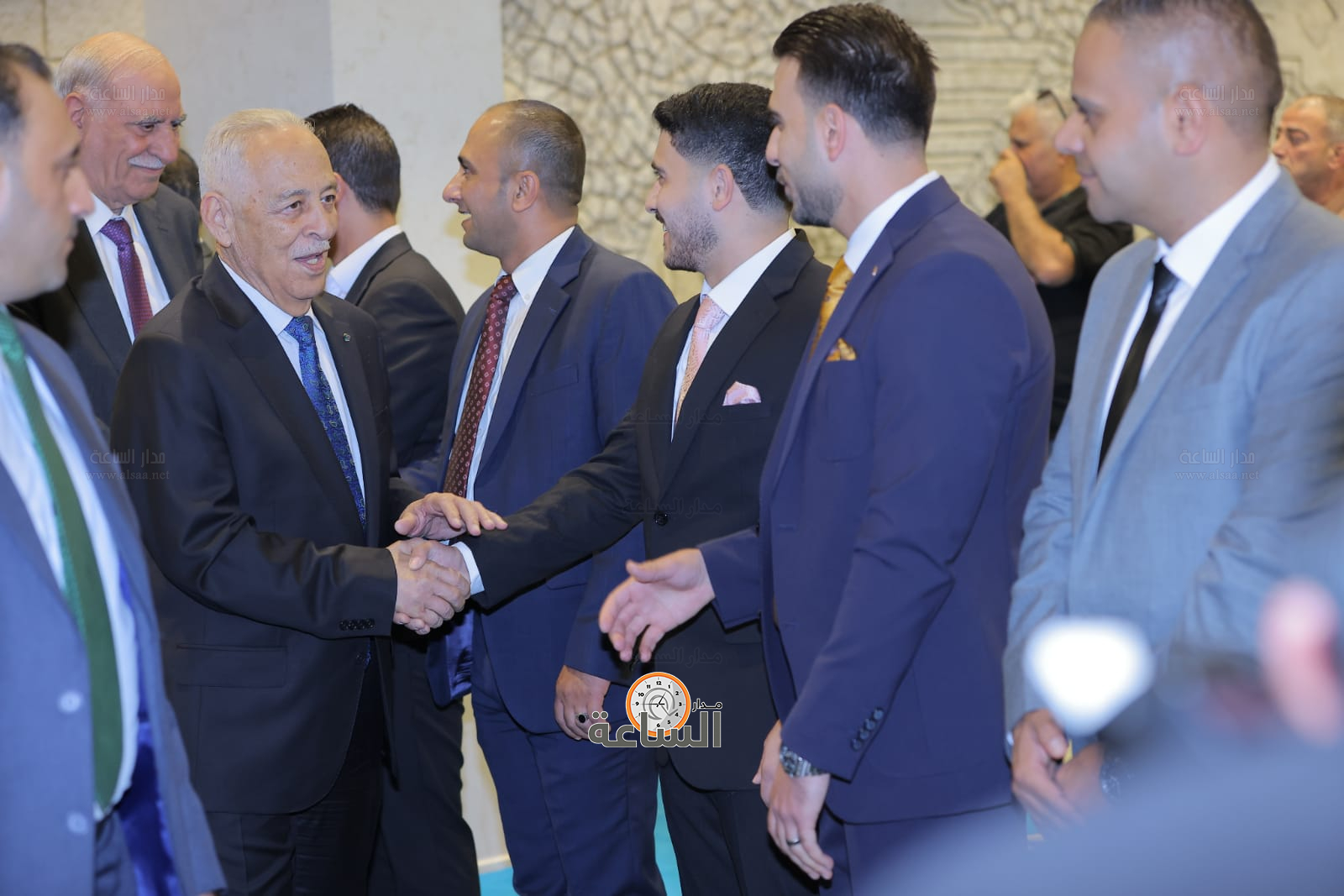 Madar Al-Saa Images 0.5736706913752116