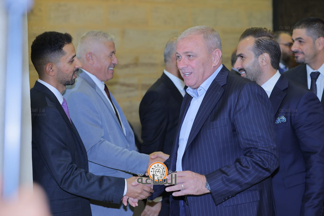 Madar Al-Saa Images 0.8010100229020161