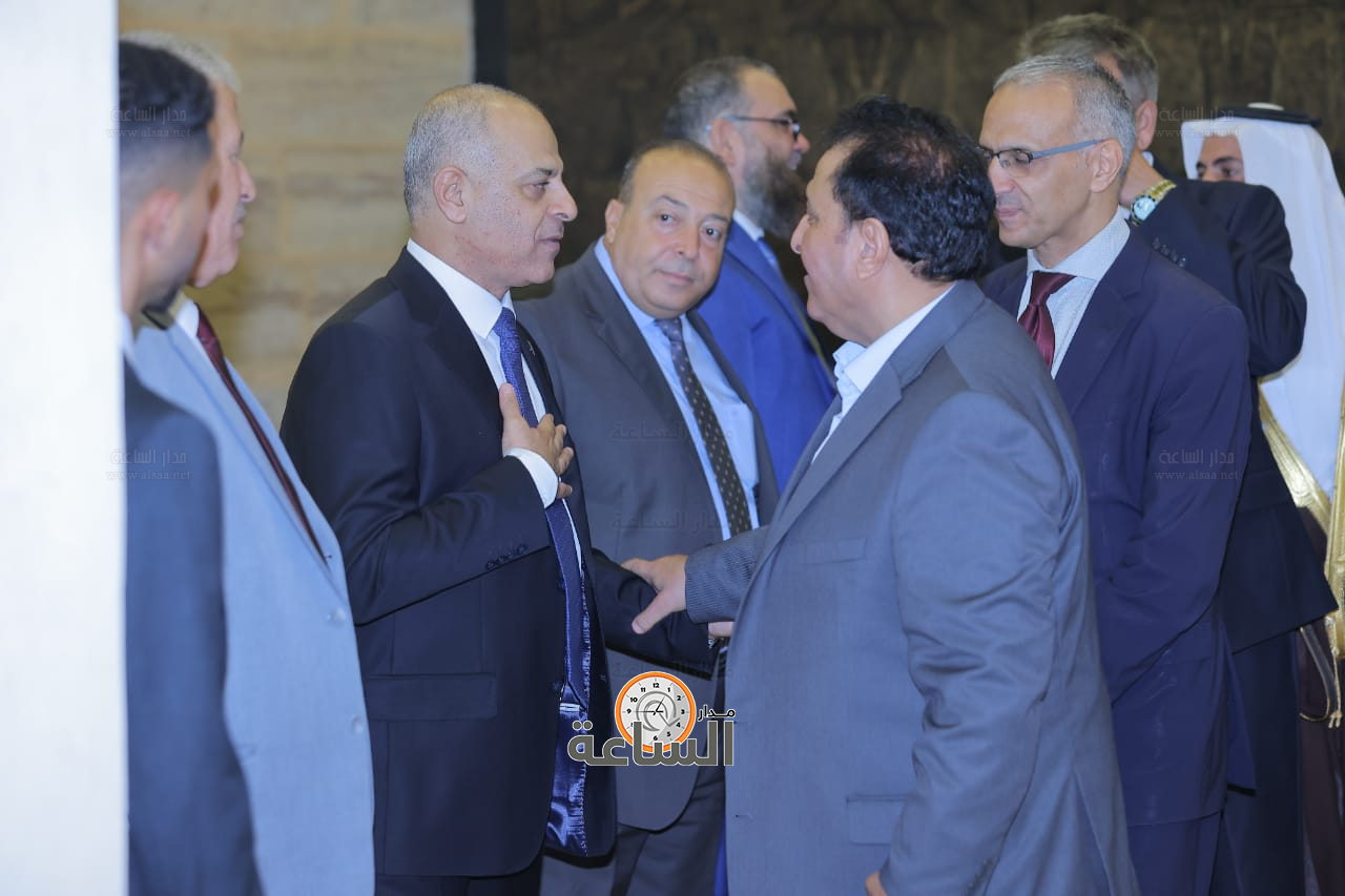 Madar Al-Saa Images 0.7973573290629408