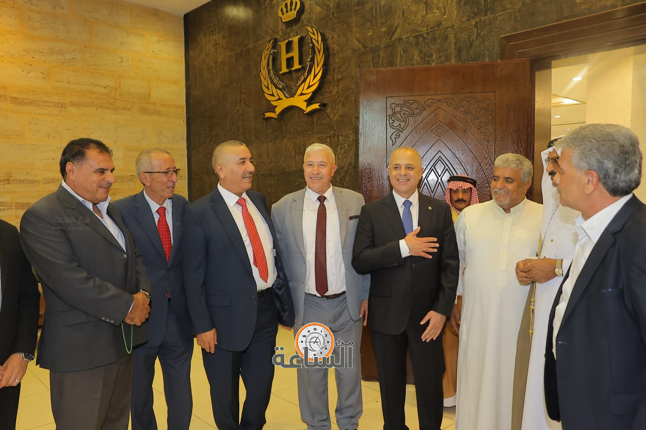 Madar Al-Saa Images 0.45459240832181214