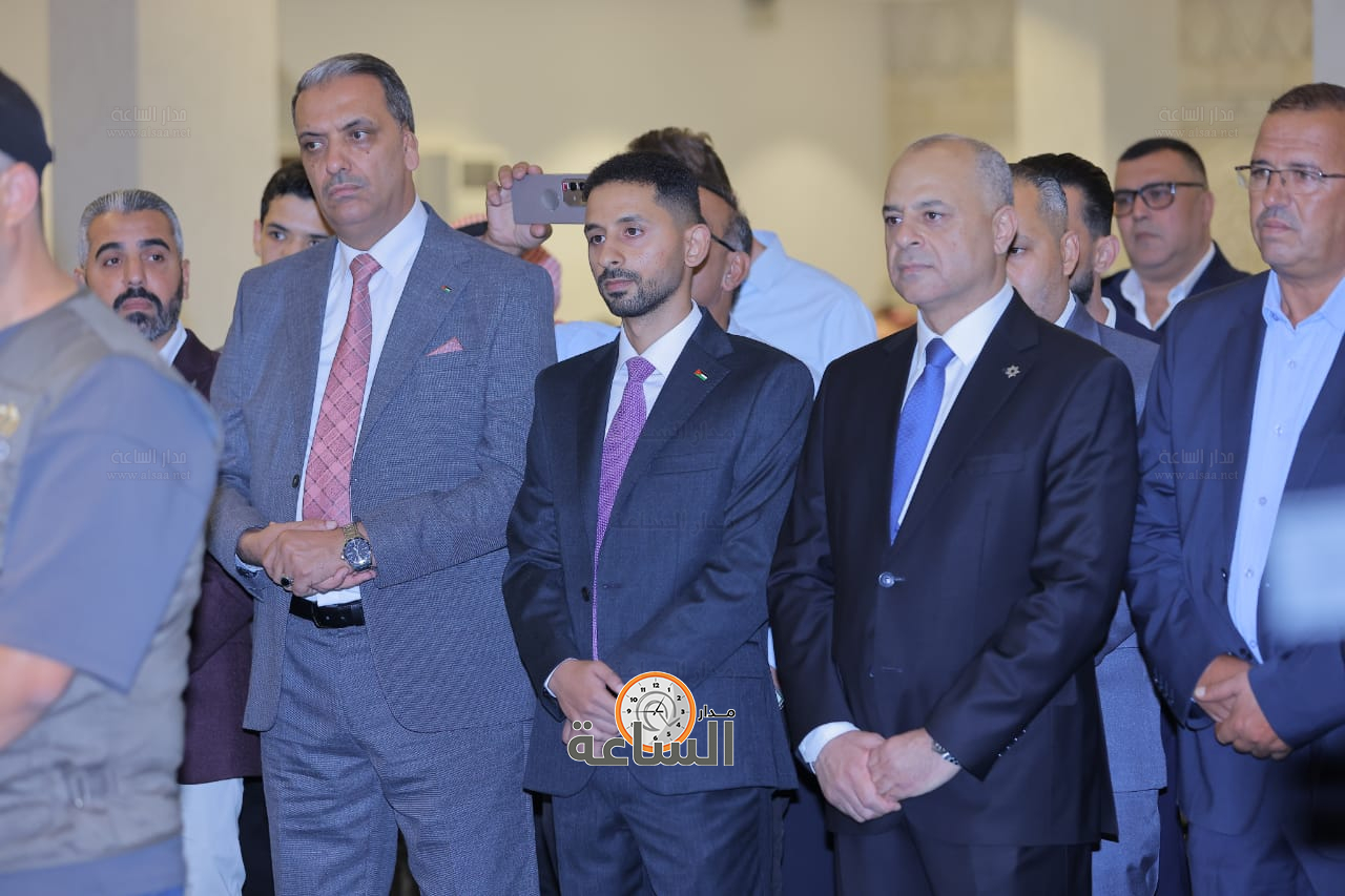 Madar Al-Saa Images 0.919944082986427