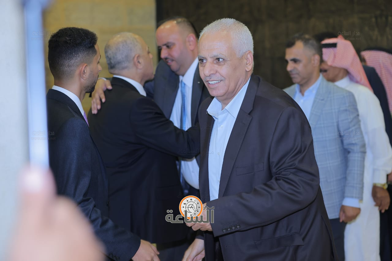 Madar Al-Saa Images 0.6995092381004555