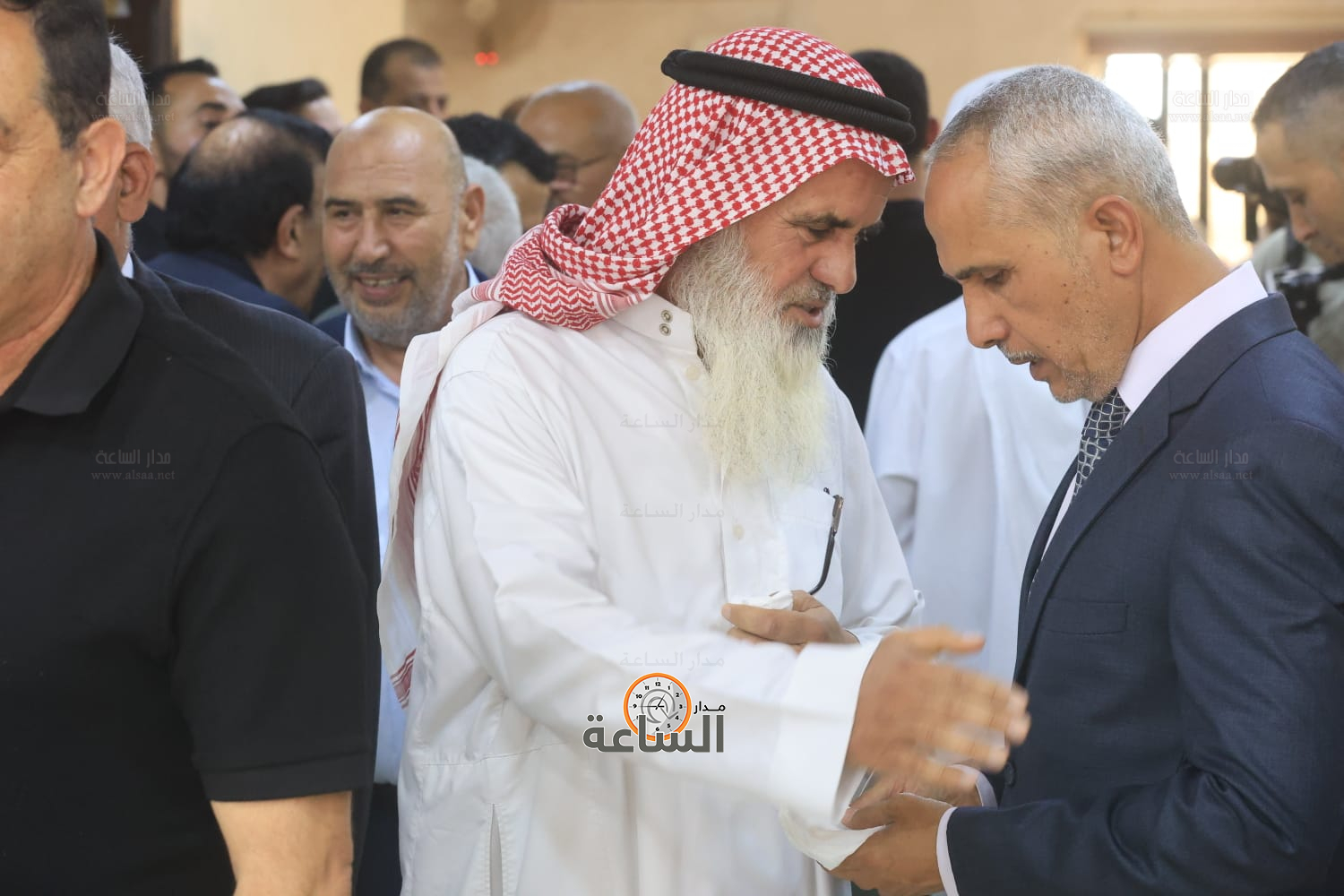 Madar Al-Saa Images 0.21929636687351317