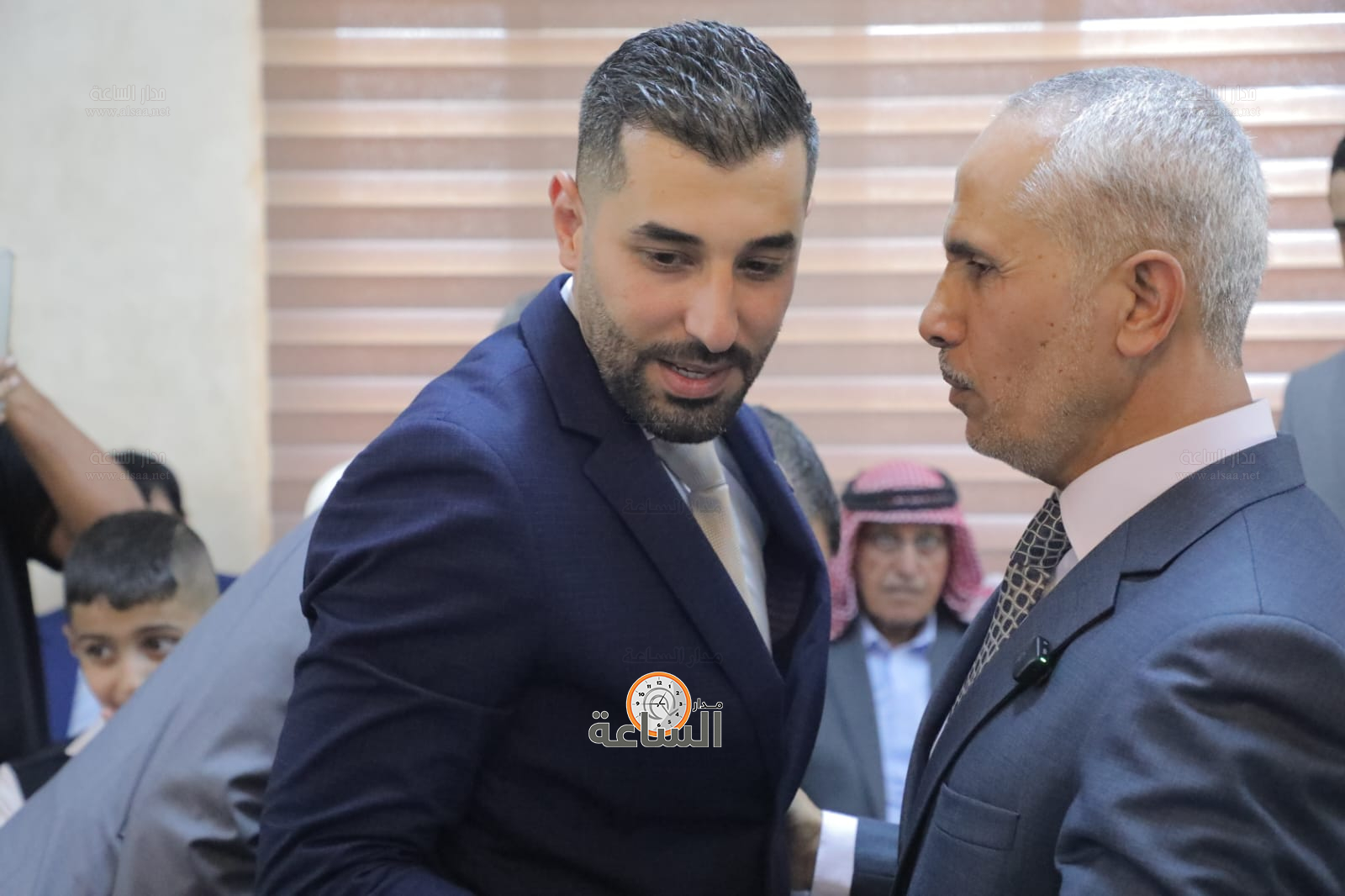 Madar Al-Saa Images 0.32009176102154036