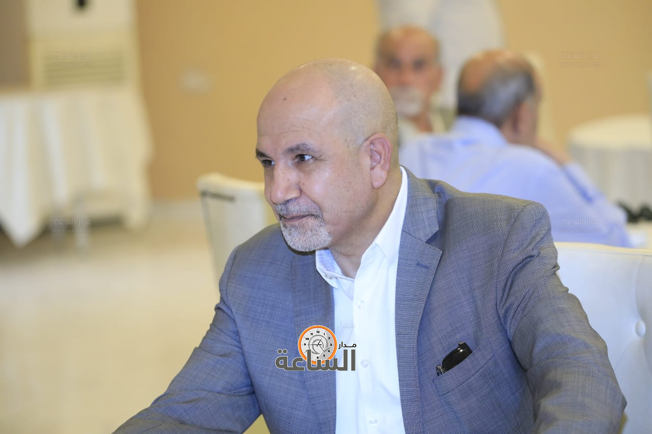 Madar Al-Saa Images 0.15675935322463597