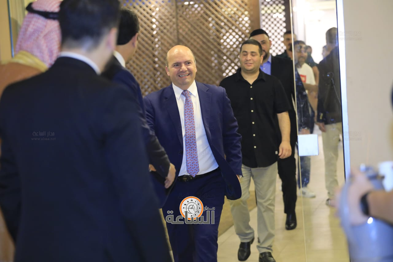 Madar Al-Saa Images 0.0832578125357546