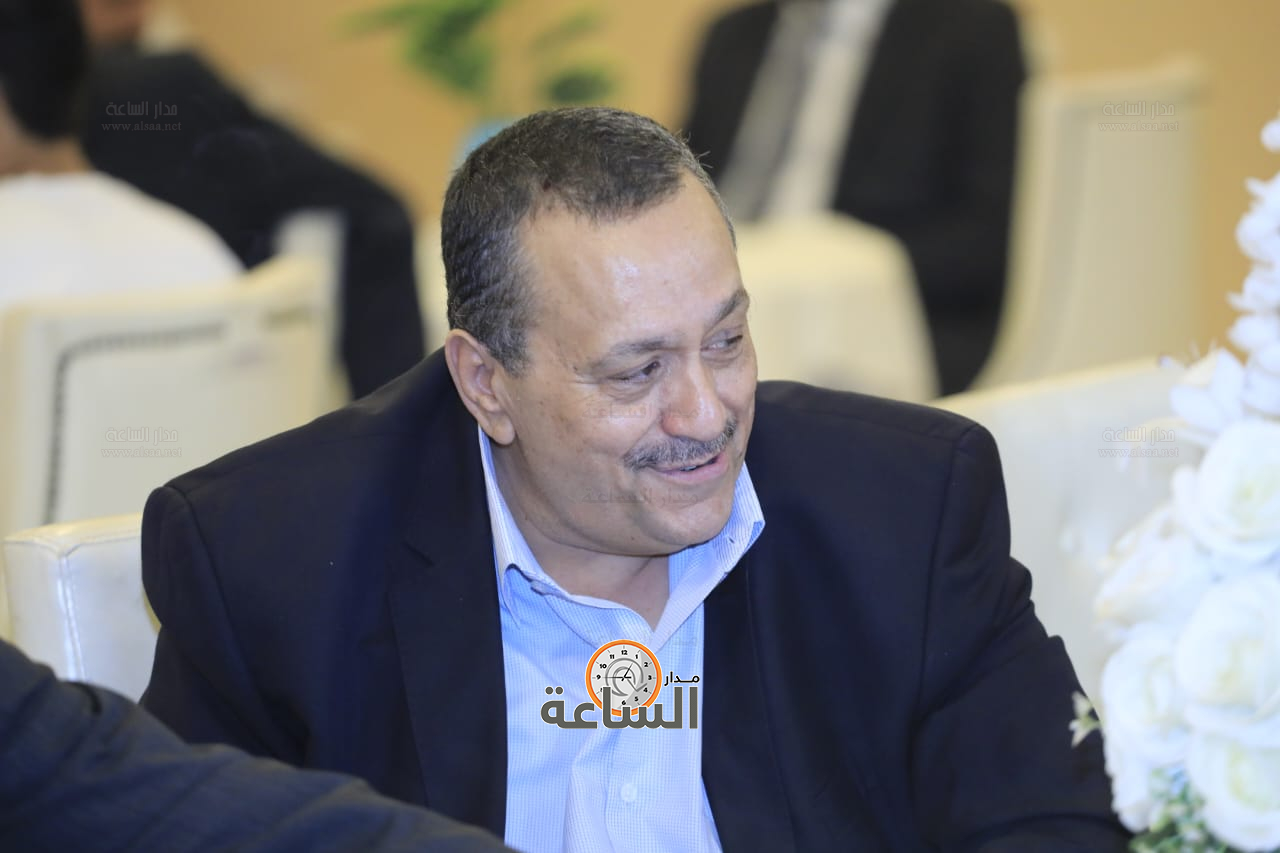 Madar Al-Saa Images 0.23737524602960403