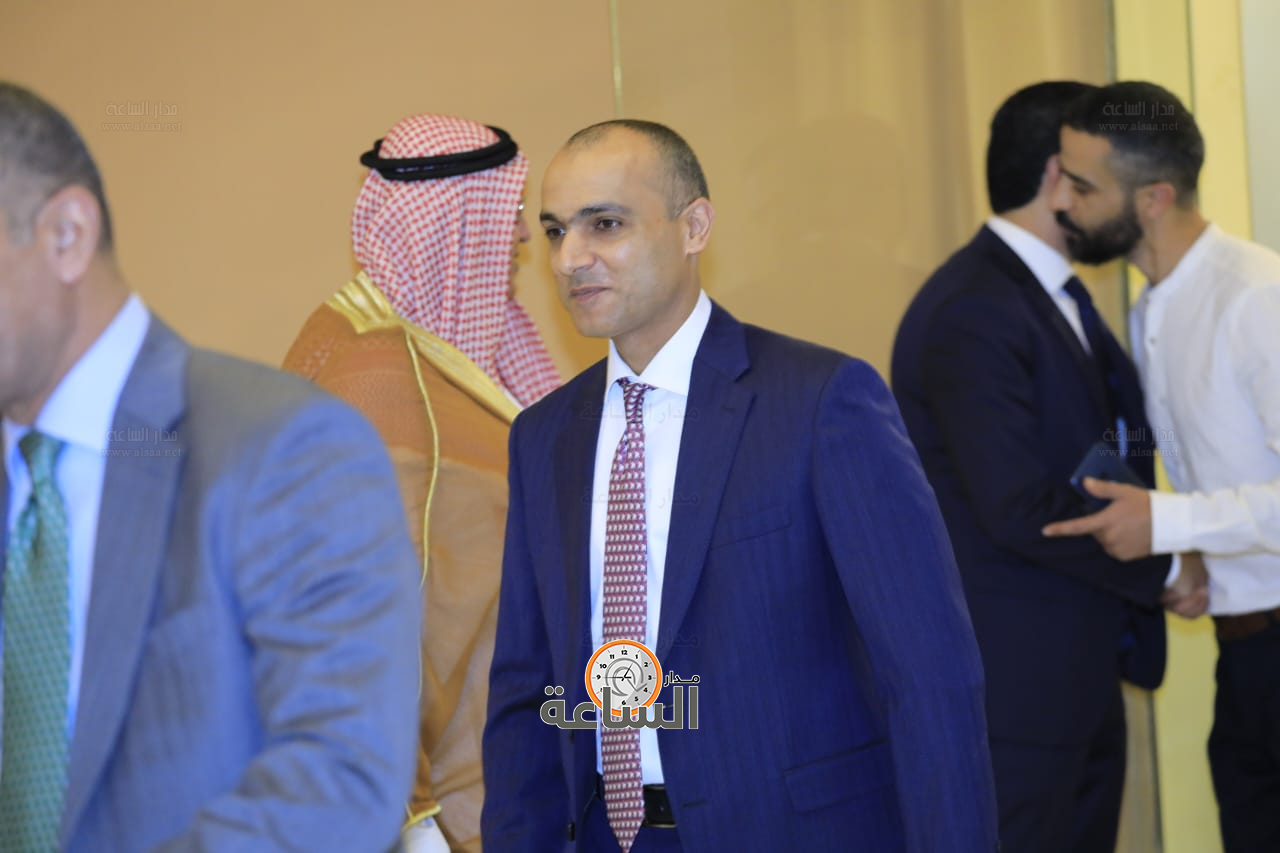 Madar Al-Saa Images 0.2091599926198524