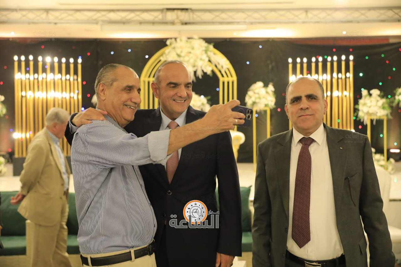 Madar Al-Saa Images 0.04583994038000694