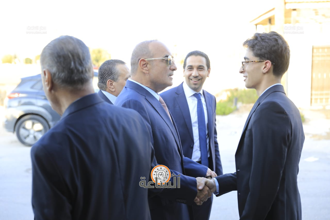 Madar Al-Saa Images 0.3493750724939463