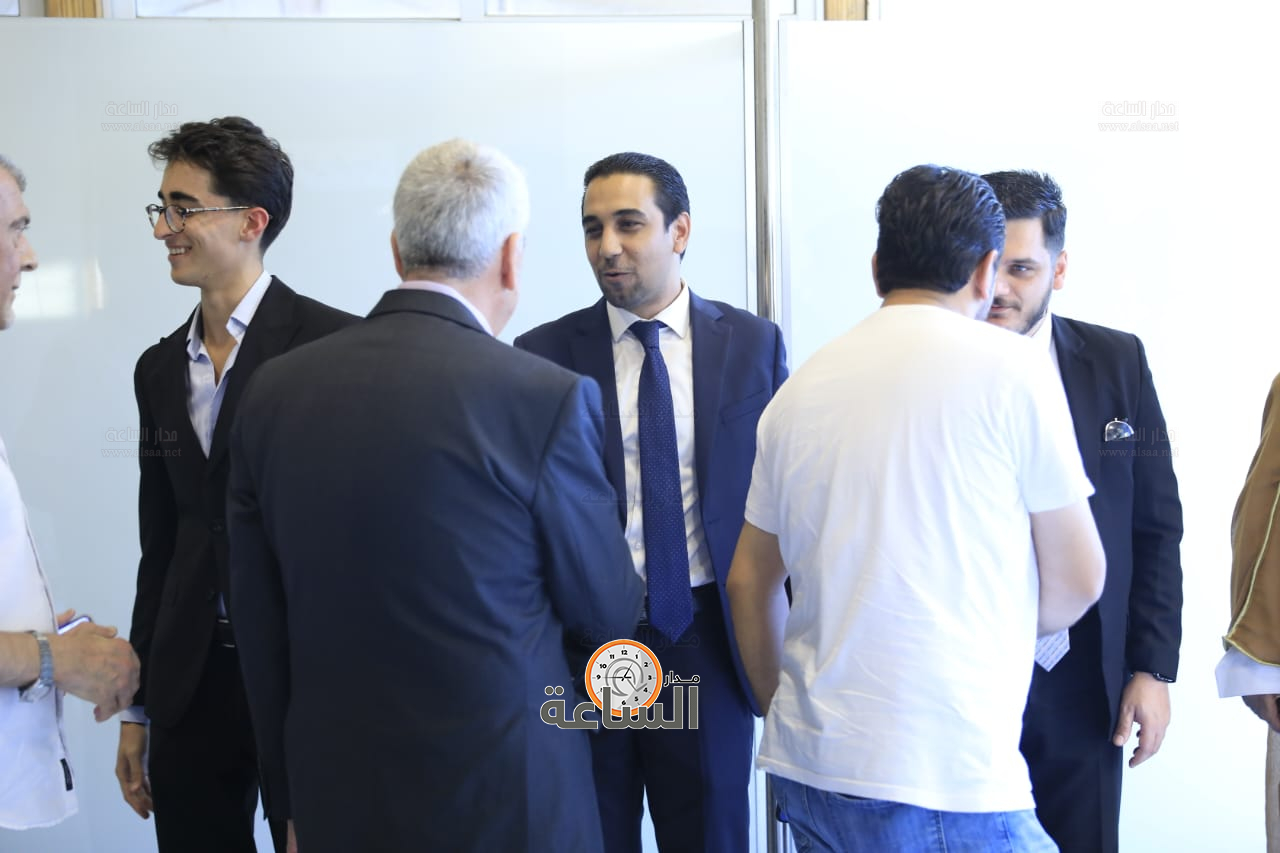 Madar Al-Saa Images 0.0016783523741250583