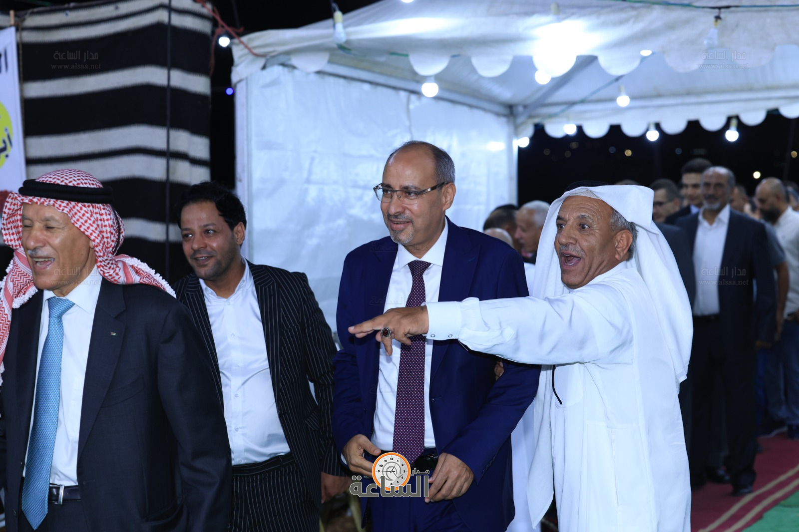 Madar Al-Saa Images 0.10257356540423235