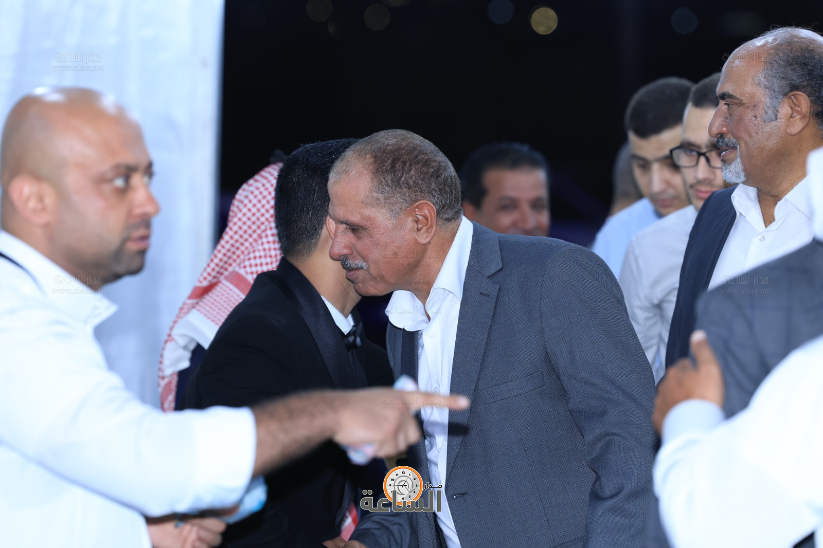 Madar Al-Saa Images 0.9407107279459052