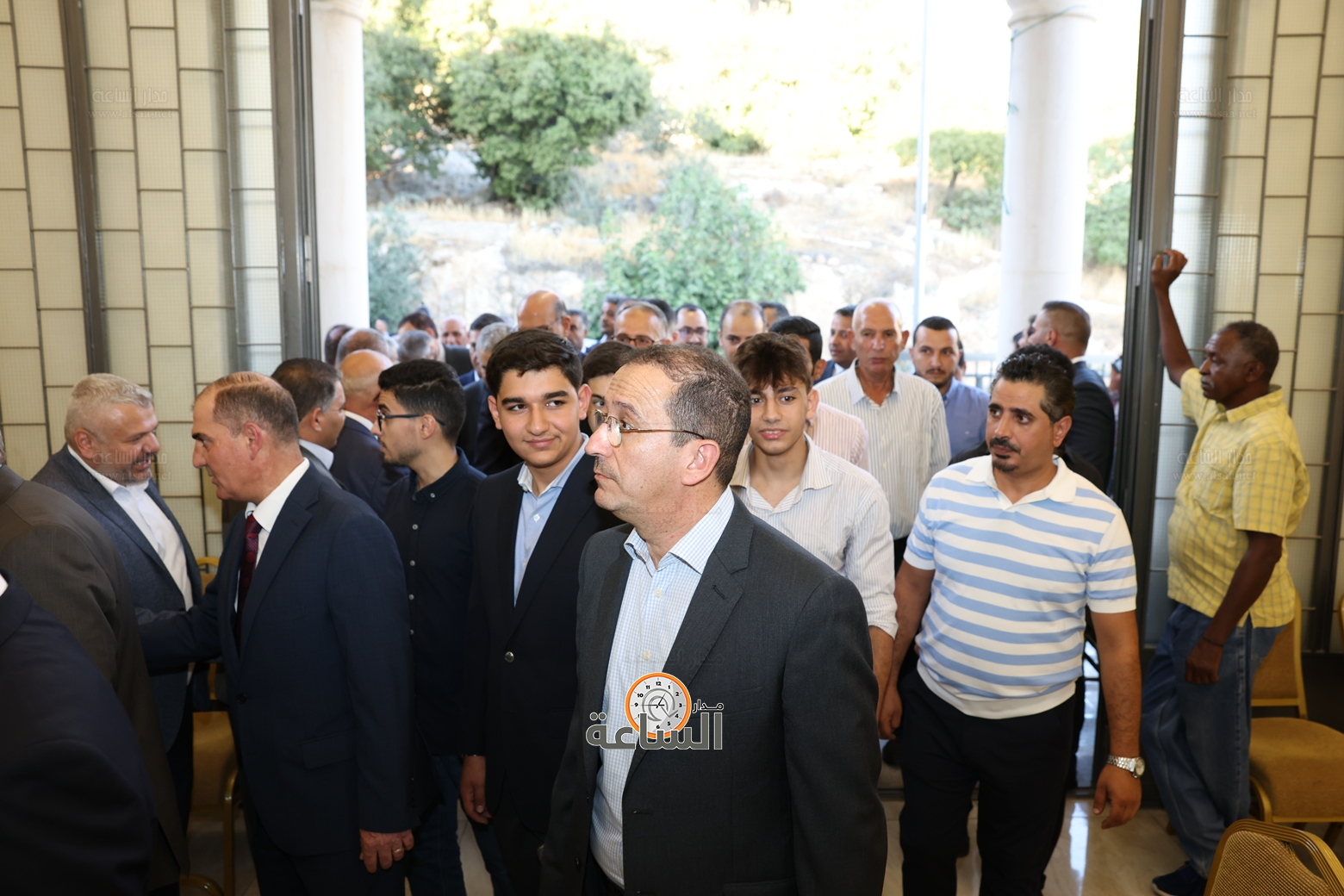 Madar Al-Saa Images 0.9062740702219938