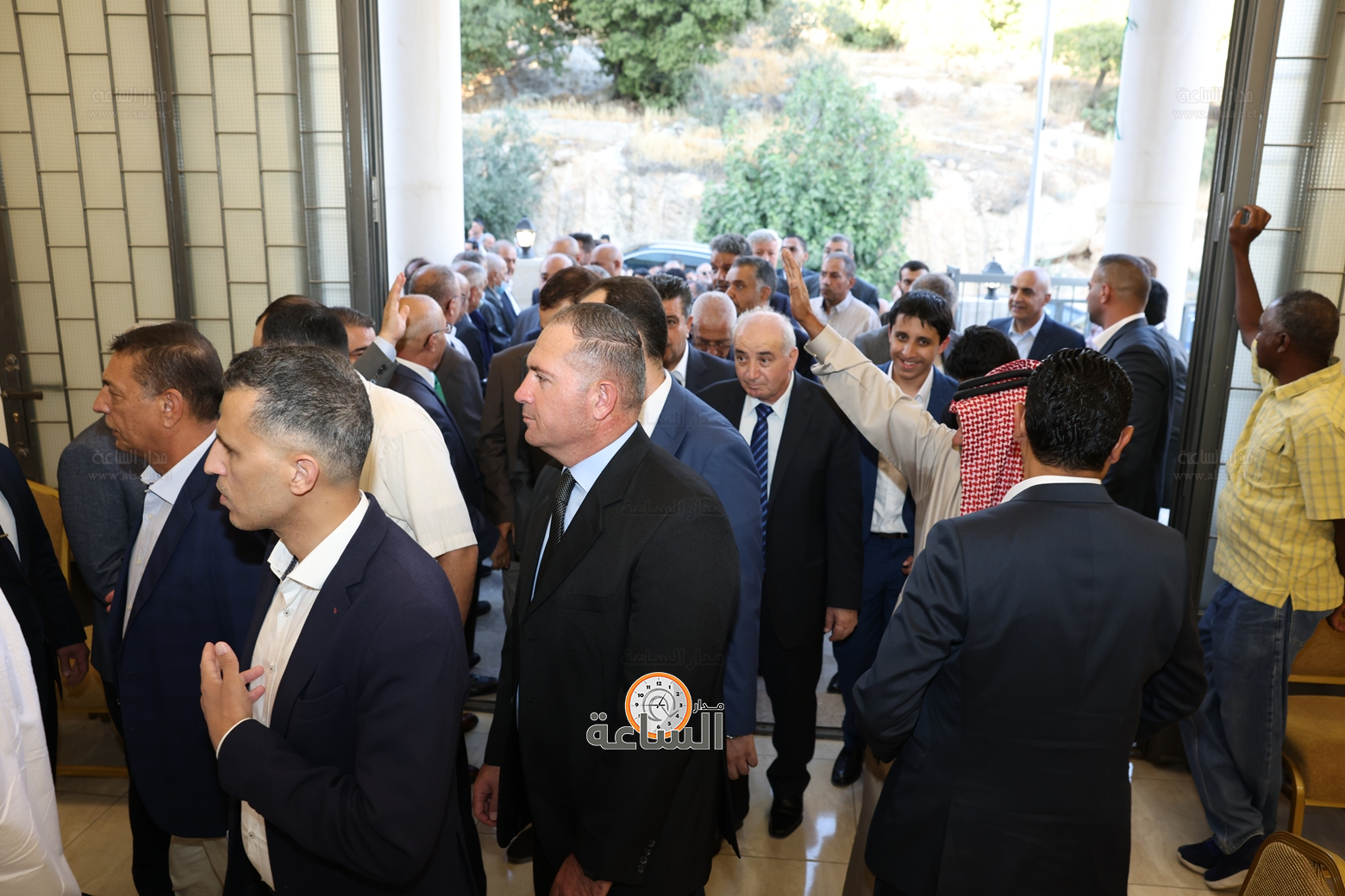 Madar Al-Saa Images 0.6969493509519799