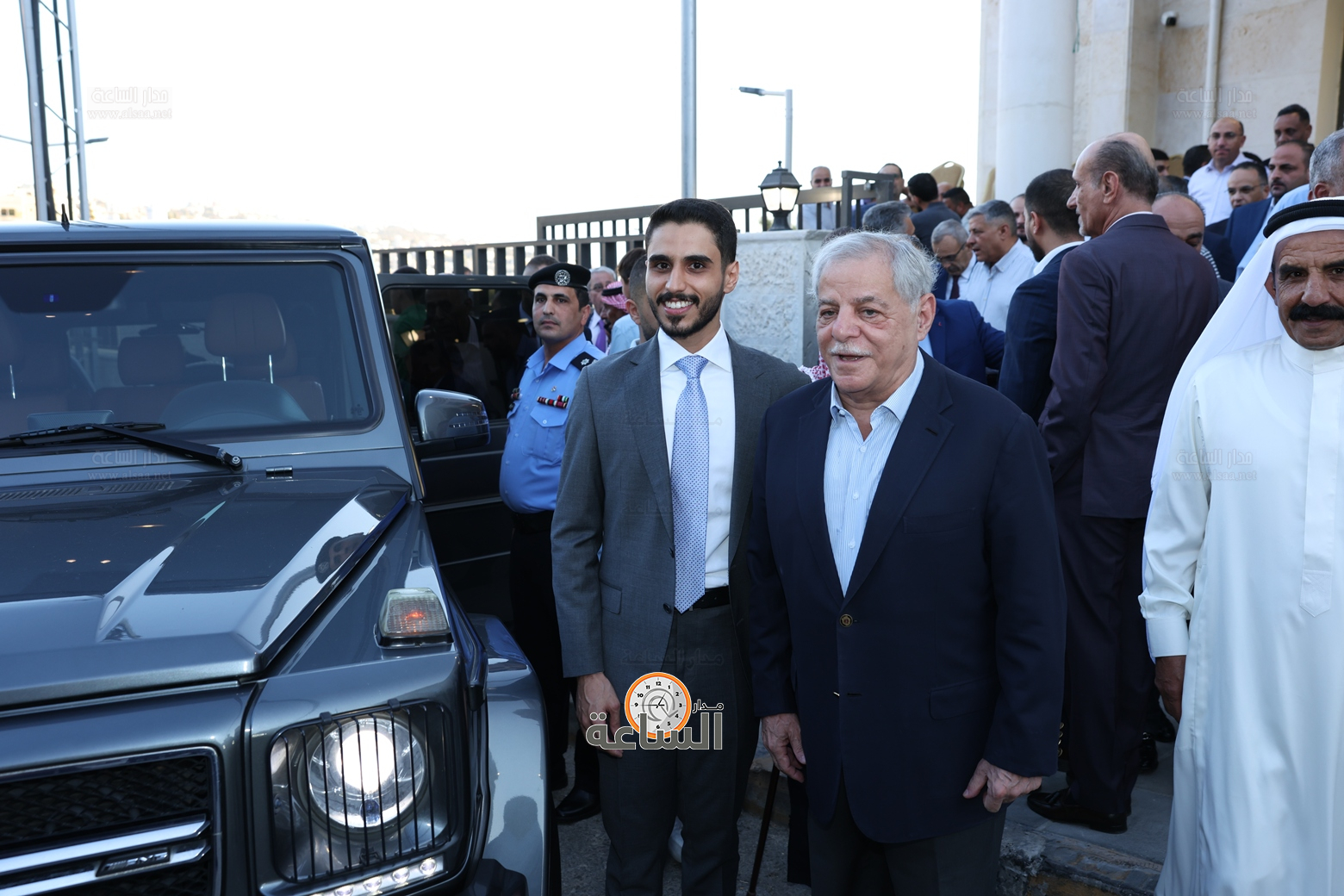 Madar Al-Saa Images 0.8748577277932963