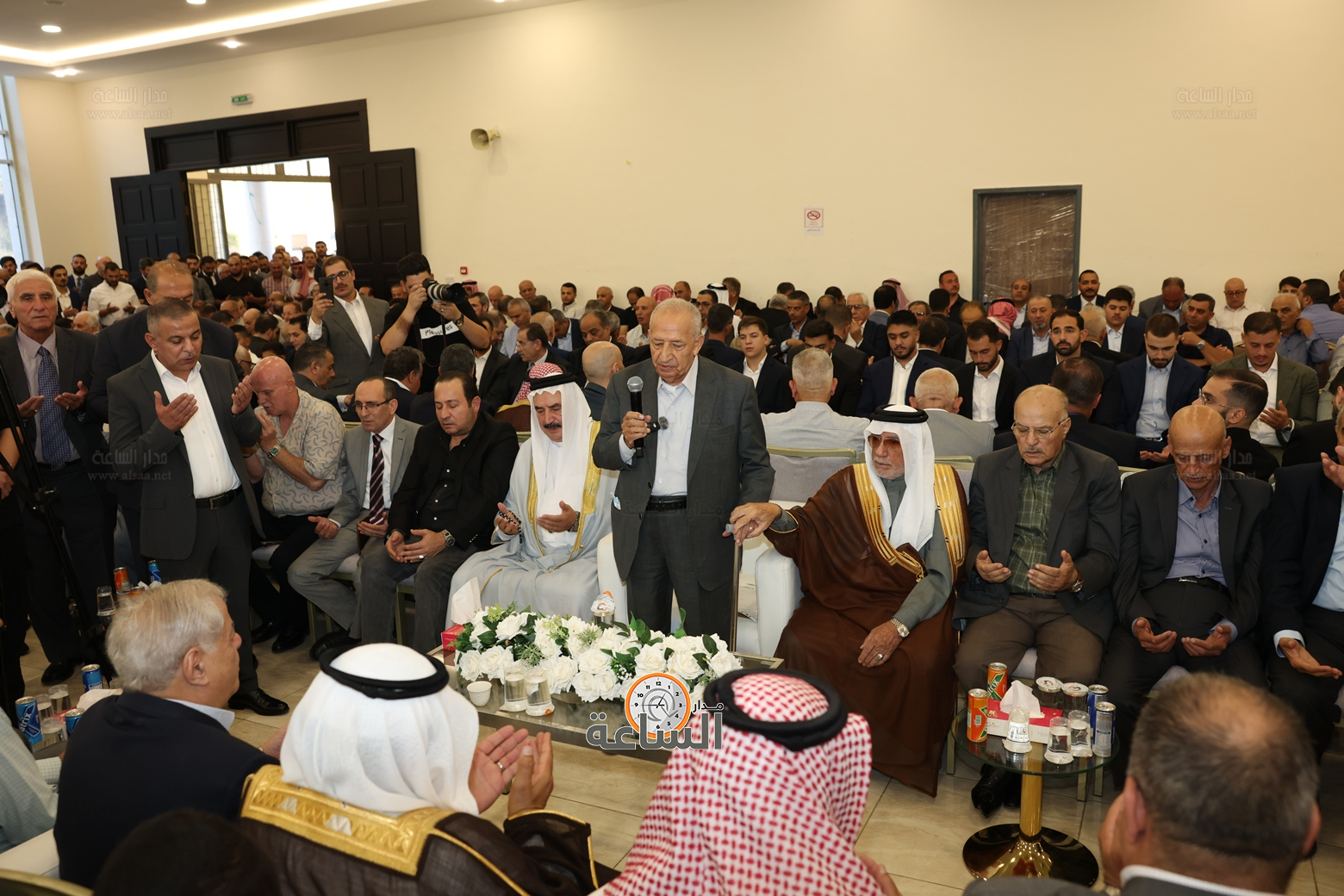 Madar Al-Saa Images 0.17590898381370823