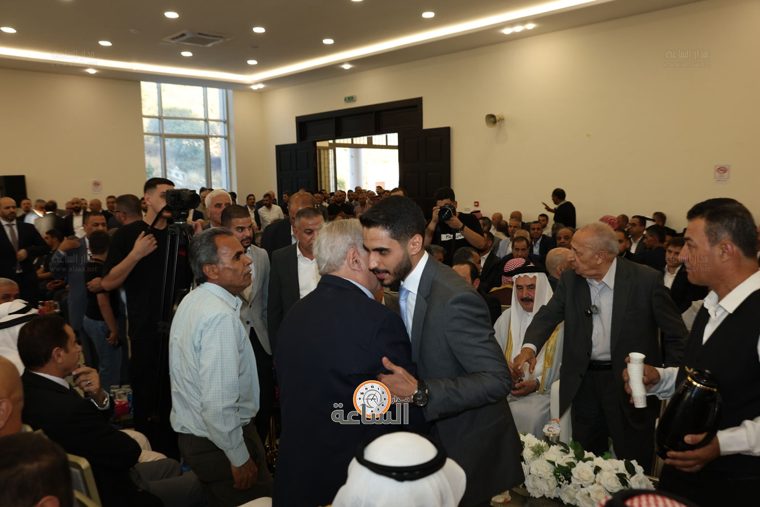 Madar Al-Saa Images 0.6404844421192148