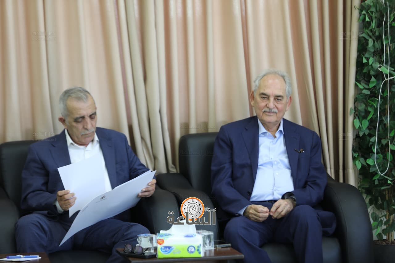 Madar Al-Saa Images 0.8140685455116488