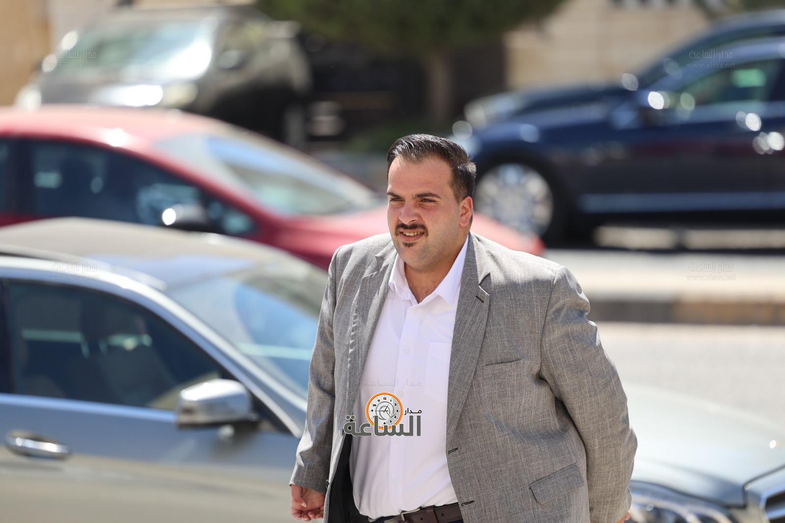 Madar Al-Saa Images 0.6441586178745361