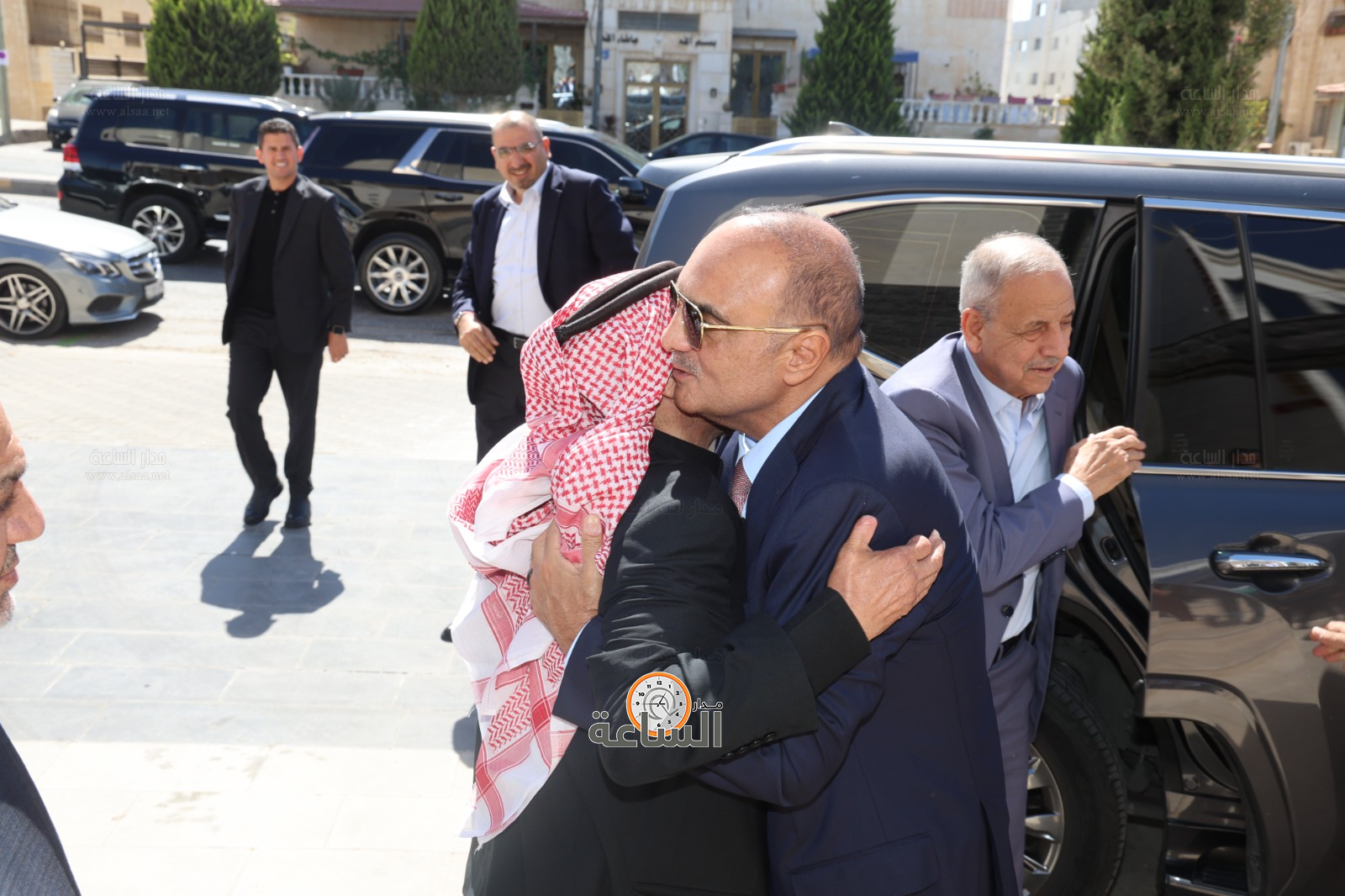 Madar Al-Saa Images 0.6891698578951236