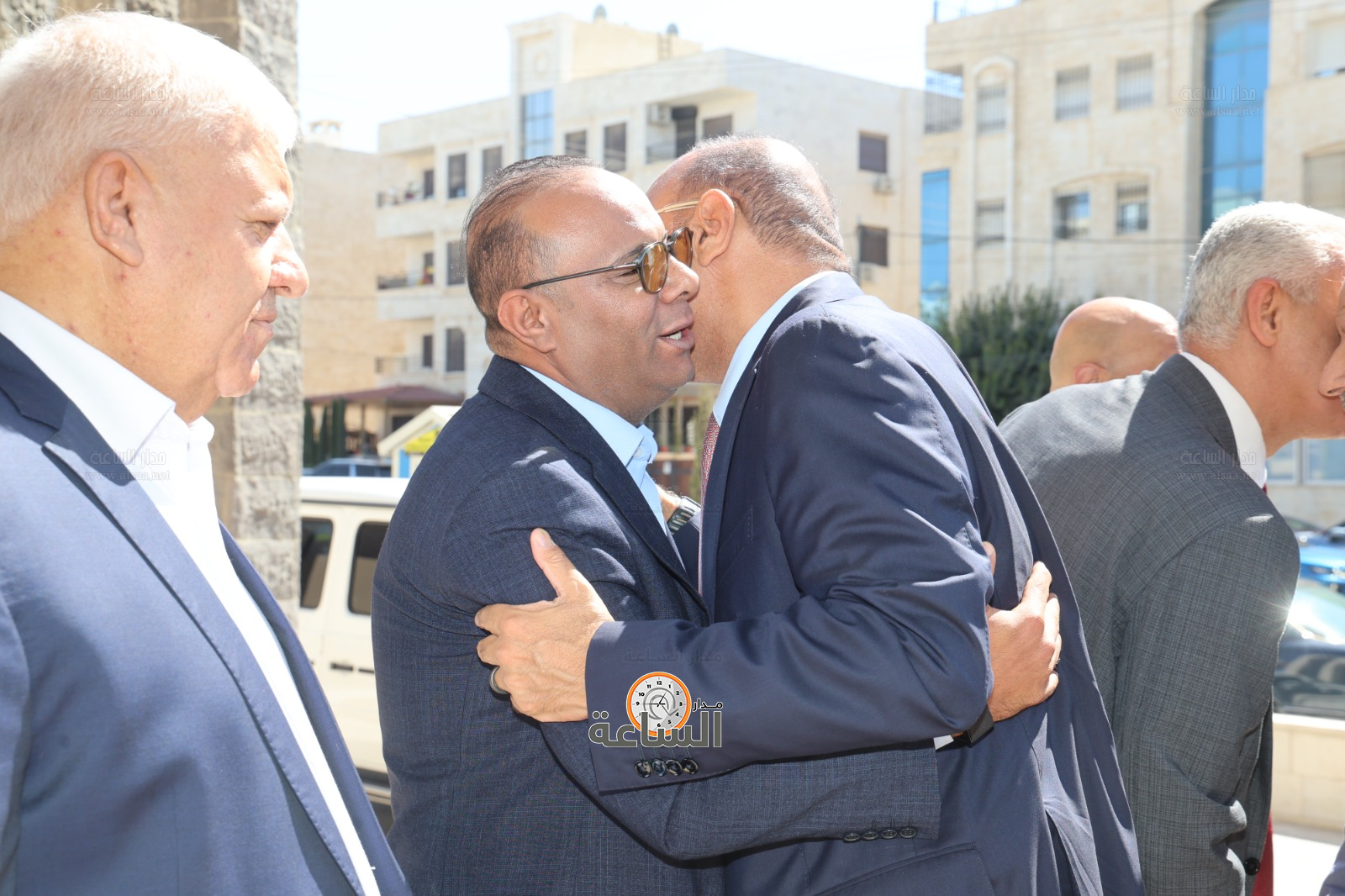 Madar Al-Saa Images 0.17877510515577322