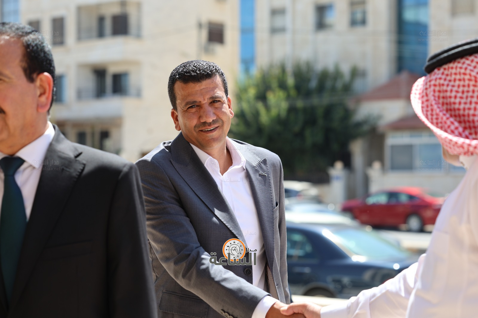 Madar Al-Saa Images 0.009894324142360023