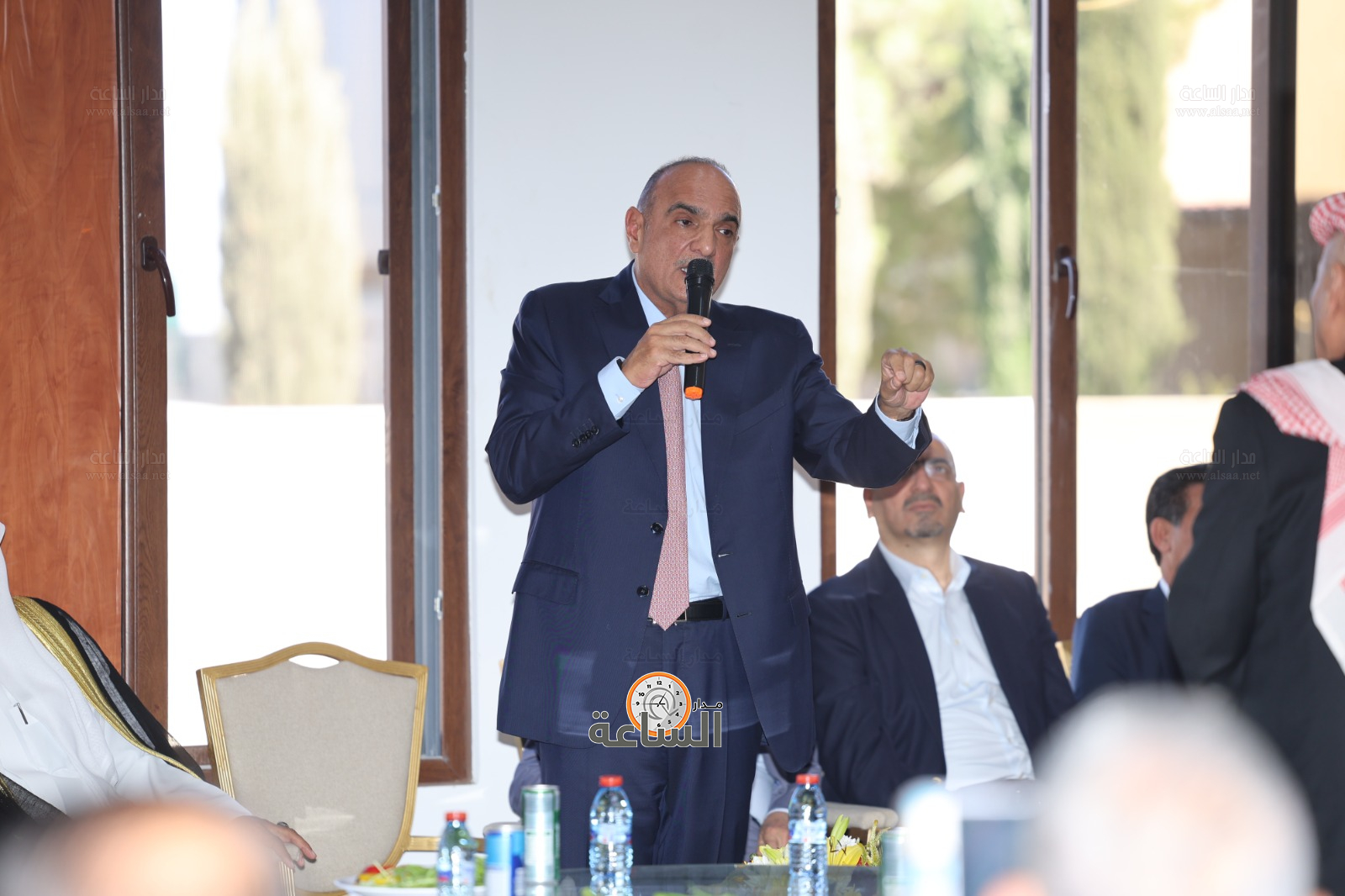 Madar Al-Saa Images 0.7340396324084589