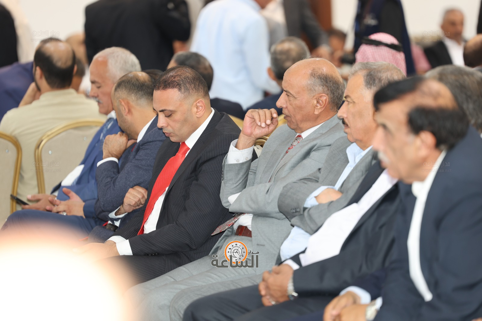 Madar Al-Saa Images 0.47444353915788195