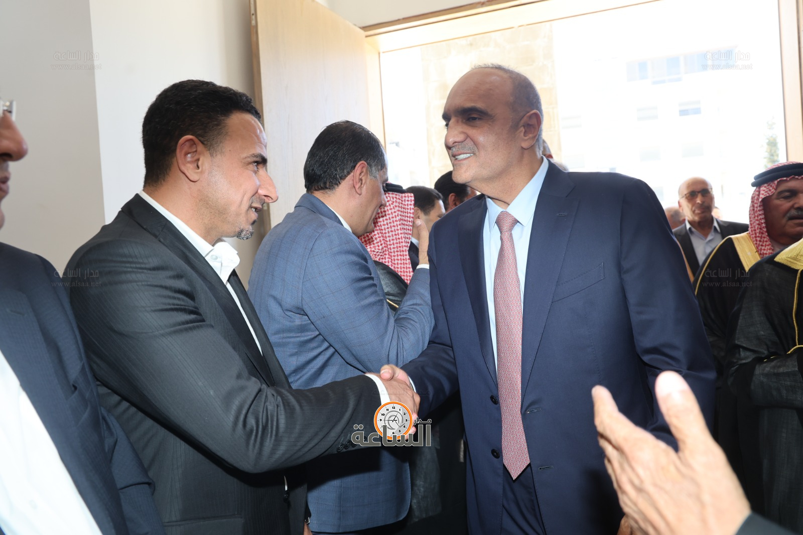 Madar Al-Saa Images 0.6660379402541314