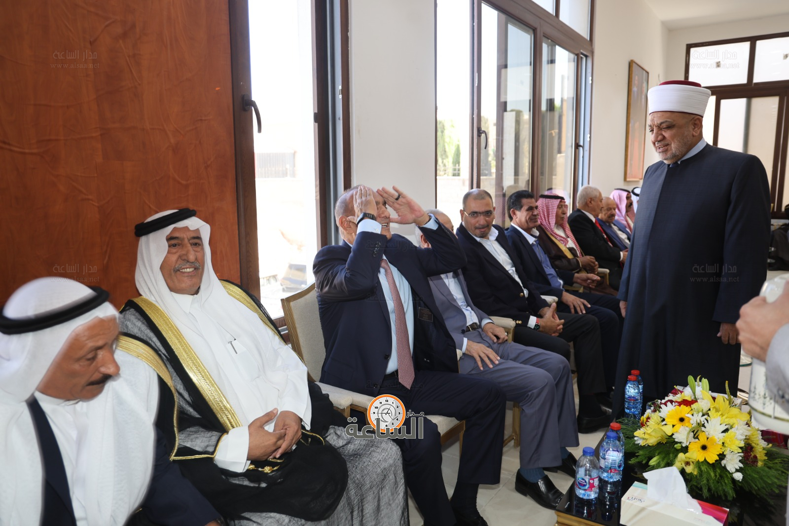 Madar Al-Saa Images 0.7155004540557075