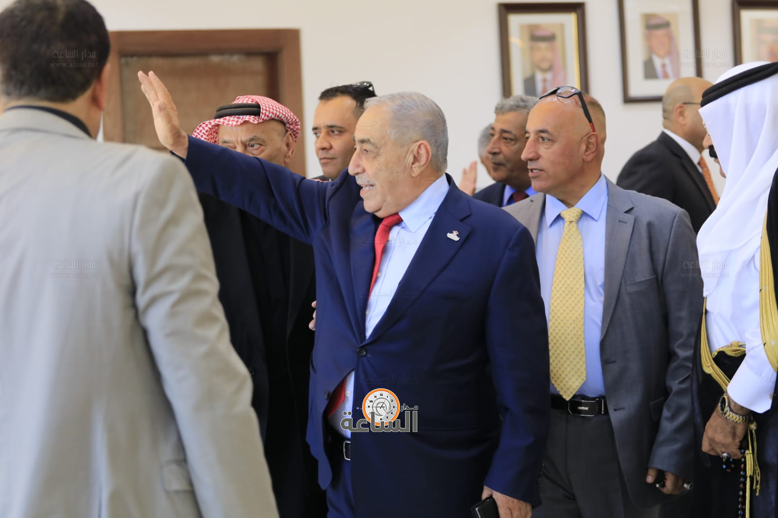 Madar Al-Saa Images 0.7065485700131607