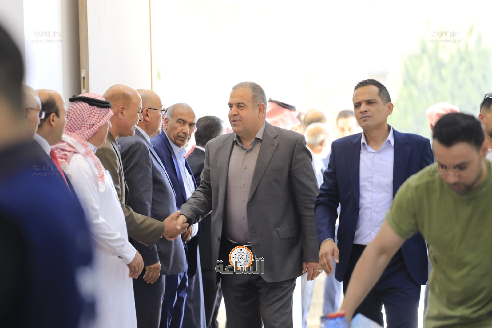 Madar Al-Saa Images 0.3771210151727782