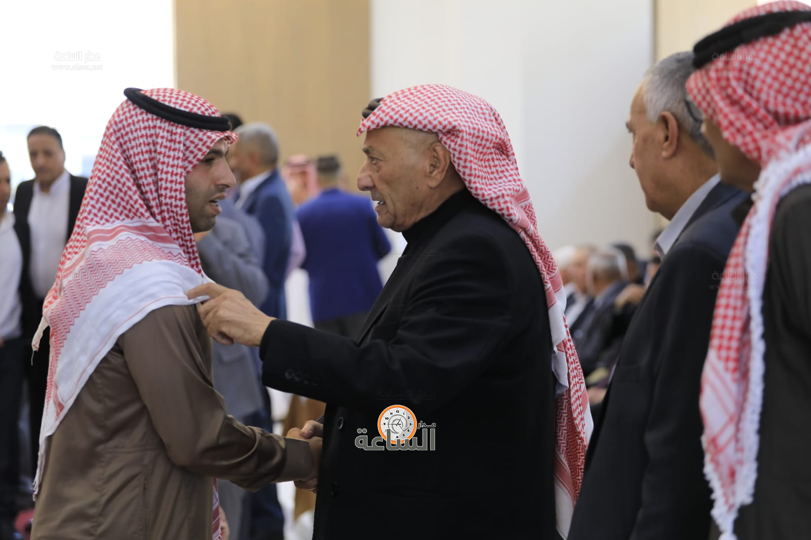 Madar Al-Saa Images 0.8763468217207405