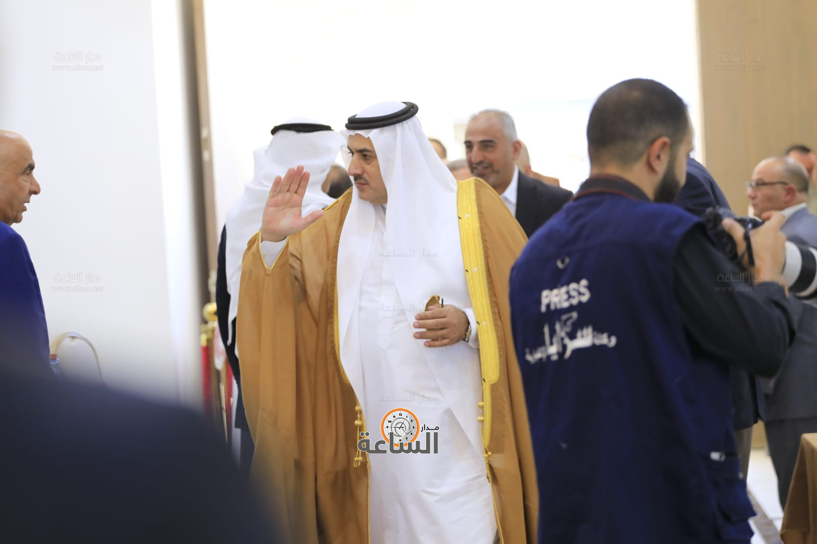 Madar Al-Saa Images 0.13250611445909033