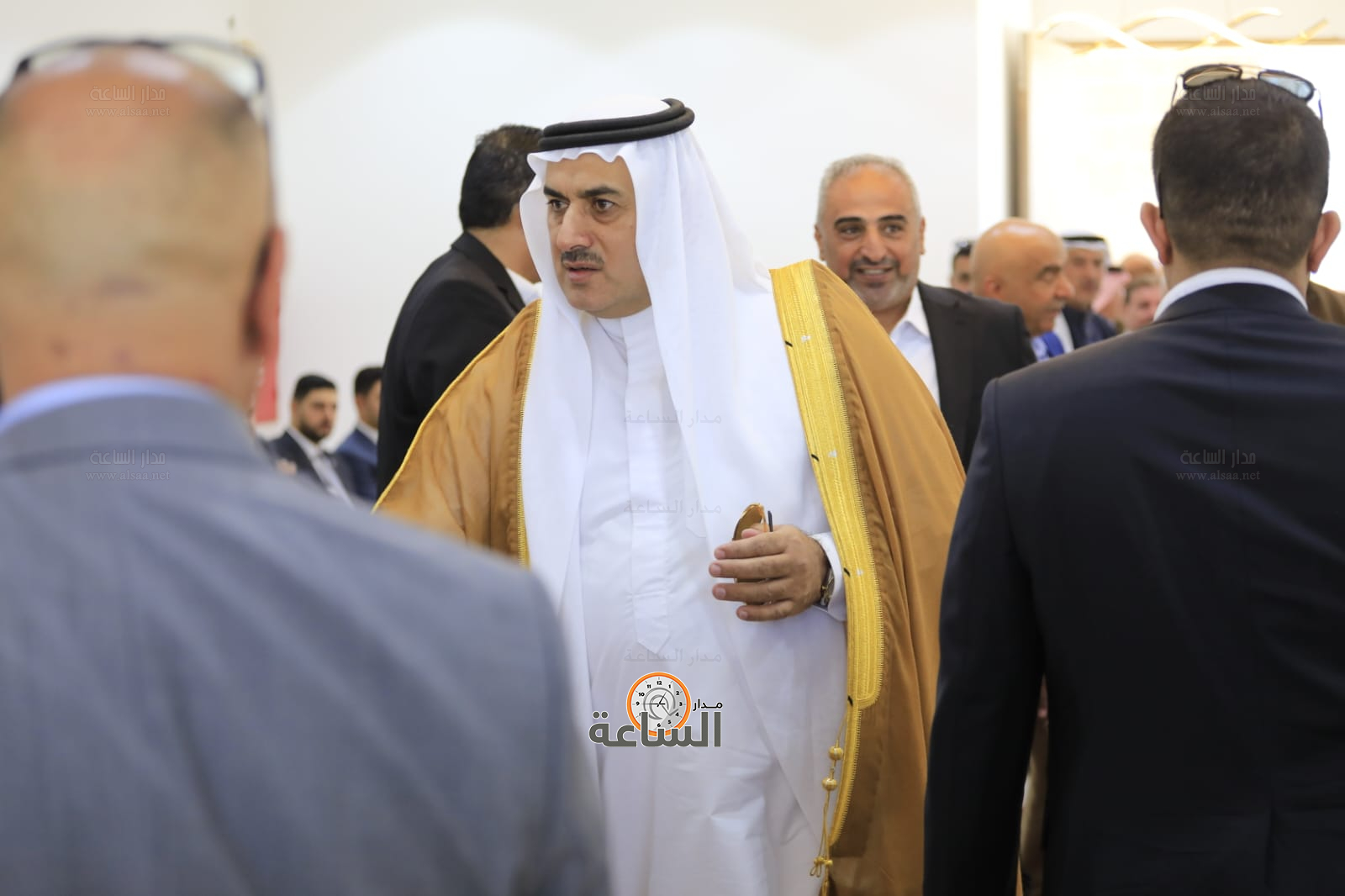 Madar Al-Saa Images 0.6902869544186779