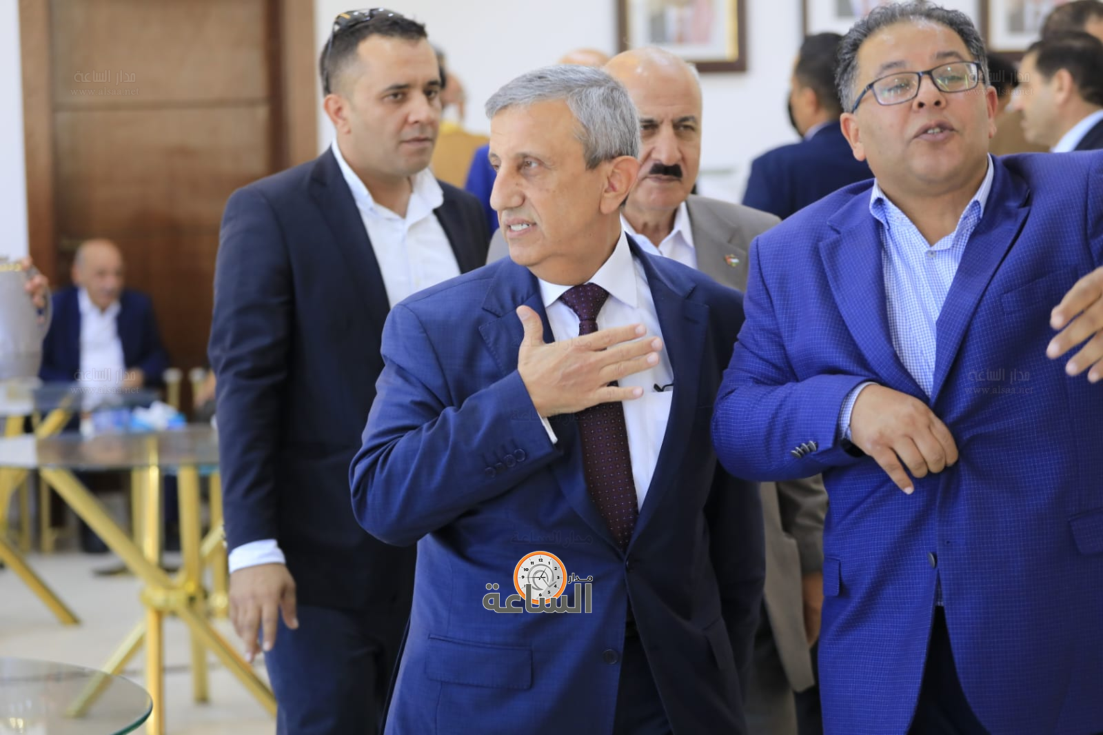 Madar Al-Saa Images 0.7473190519367324