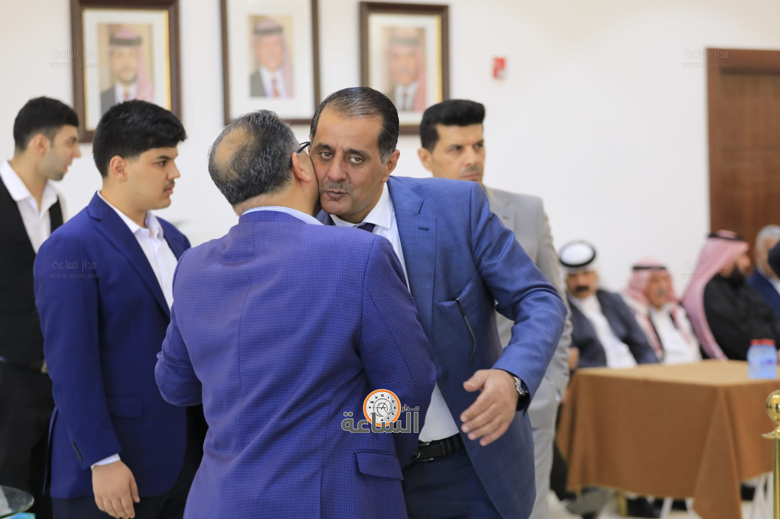 Madar Al-Saa Images 0.27089111110651254