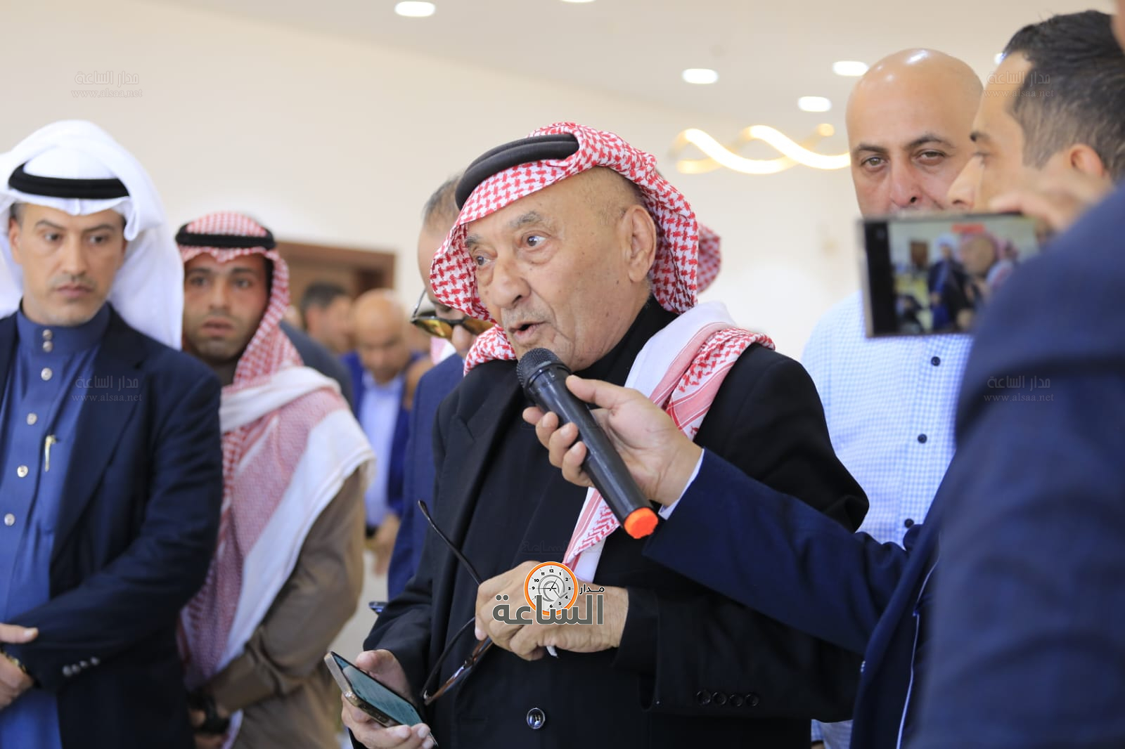 Madar Al-Saa Images 0.19014146587643732