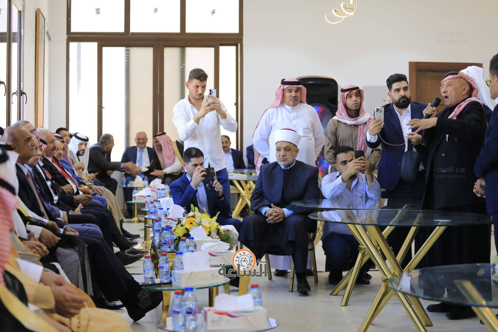 Madar Al-Saa Images 0.41648490819257633