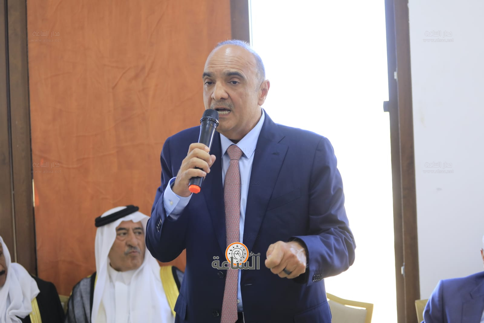 Madar Al-Saa Images 0.5354970205825176