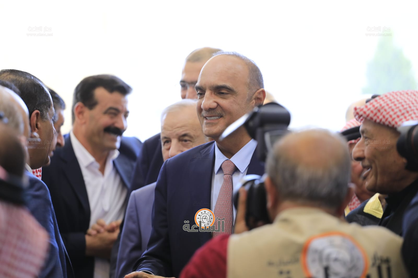 Madar Al-Saa Images 0.9589924270060183